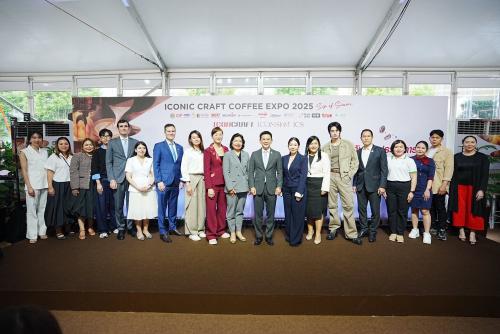 ‘พาณิชย์’ ร่วมเปิดงาน ICONIC CRAFT COFFEE EXPO 2025 กับ ‘ไอคอนสยาม’ ยกระดับกาแฟไทยสู่เวทีโลก ปักหมุด ‘Global Coffee Destination’ ริมเจ้าพระยา