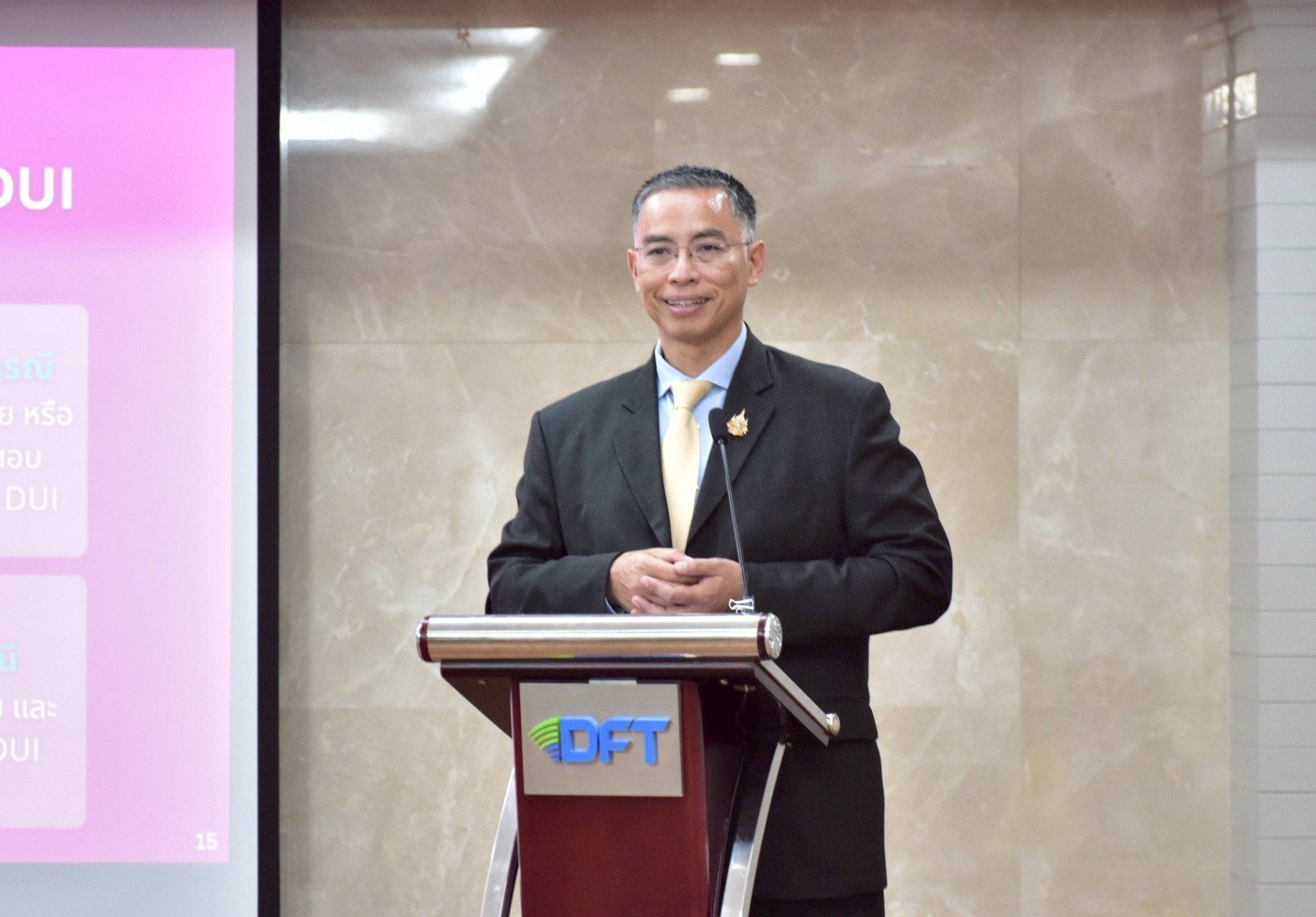 พาณิชย์ย้ำสองมาตรการใหญ่ปี 2569 จะคุมเข้มนำเข้า “ข้าวโพดเลี้ยงสัตว์ปลอดการเผา” ร่วมแก้ฝุ่นพิษข้ามพรมแดนให้คนไทย และคุม “ส่งออกสินค้า DUI ที่เกี่ยวข้องกับนิวเคลียร์” เสริมแกร่งความเชื่อมั่นนักลงทุนโลก