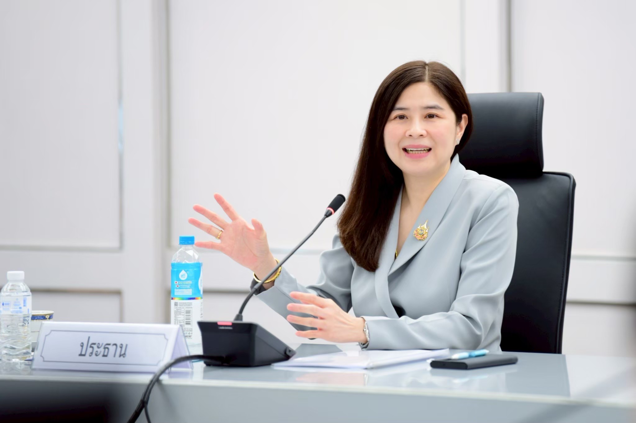 คต. แนะผู้ประกอบการไทยเตรียมพร้อมรับมือขั้นตอนนำเข้า–ส่งออกสินค้าทางเรือชี้เส้นทางเรือย่างกุ้ง–เกาะสอง–ระนองเป็นทางเลือกใหม่