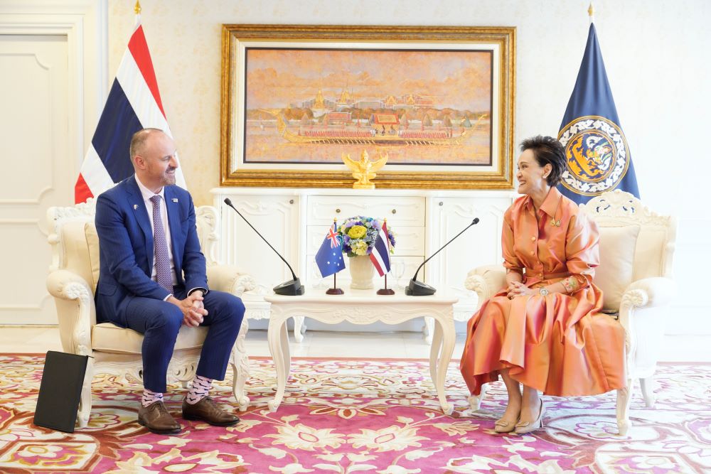 นายแอนดรูว์ บาร์ (Mr. Andrew Barr) ผู้ว่าการรัฐออสเตรเลียนแคพิทอลเทร์ริทอรี (Chief Minister of the Australian Capital Territory: ACT) เข้าพบหารือ นางศุภจี สุธรรมพันธุ์ รัฐมนตรีว่าการกระทรวงพาณิชย์ เมื่อวันศุกร์ที่ 10  ตุลาคม 2568 ณ กระทรวงพาณิชย์