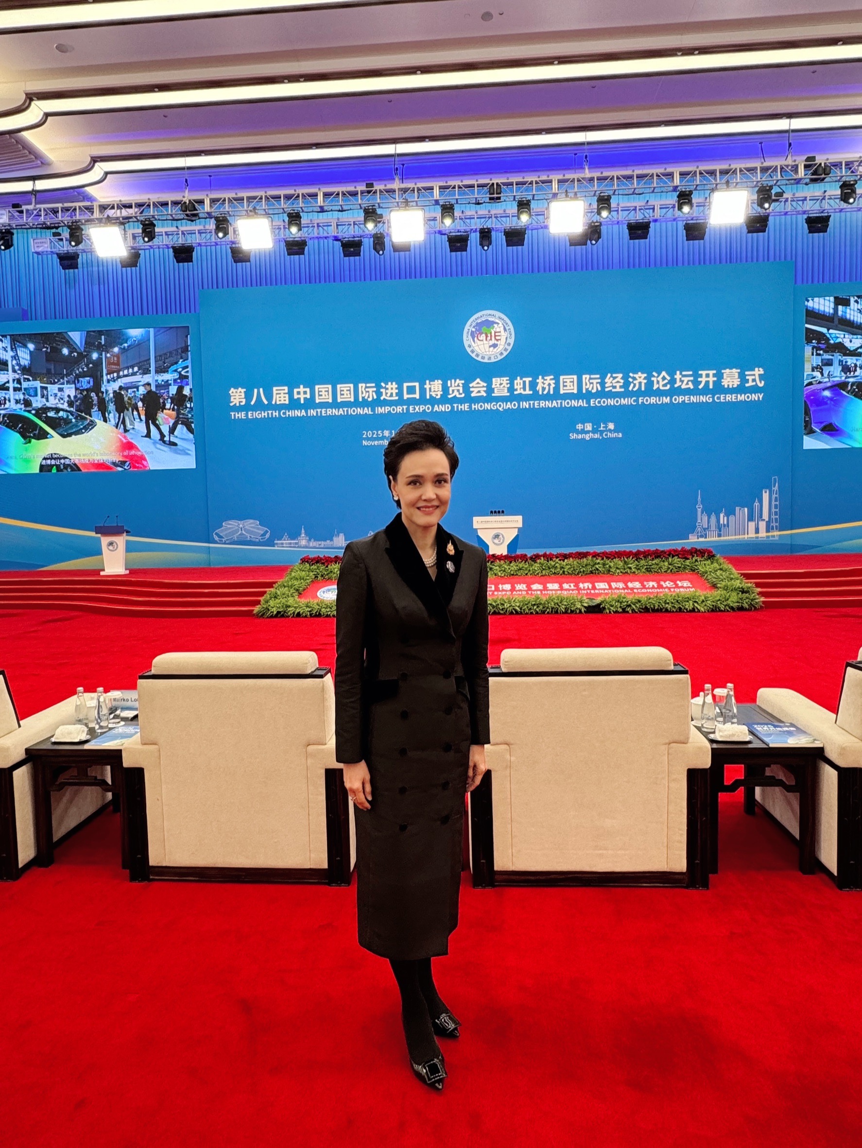 “พาณิชย์”ร่วมพิธีเปิดงาน CIIE 2025 ขนทัพอาหาร-เครื่องดื่ม 60 บริษัท โชว์ศักยภาพ ตั้งเป้าขาย 220 ล้าน