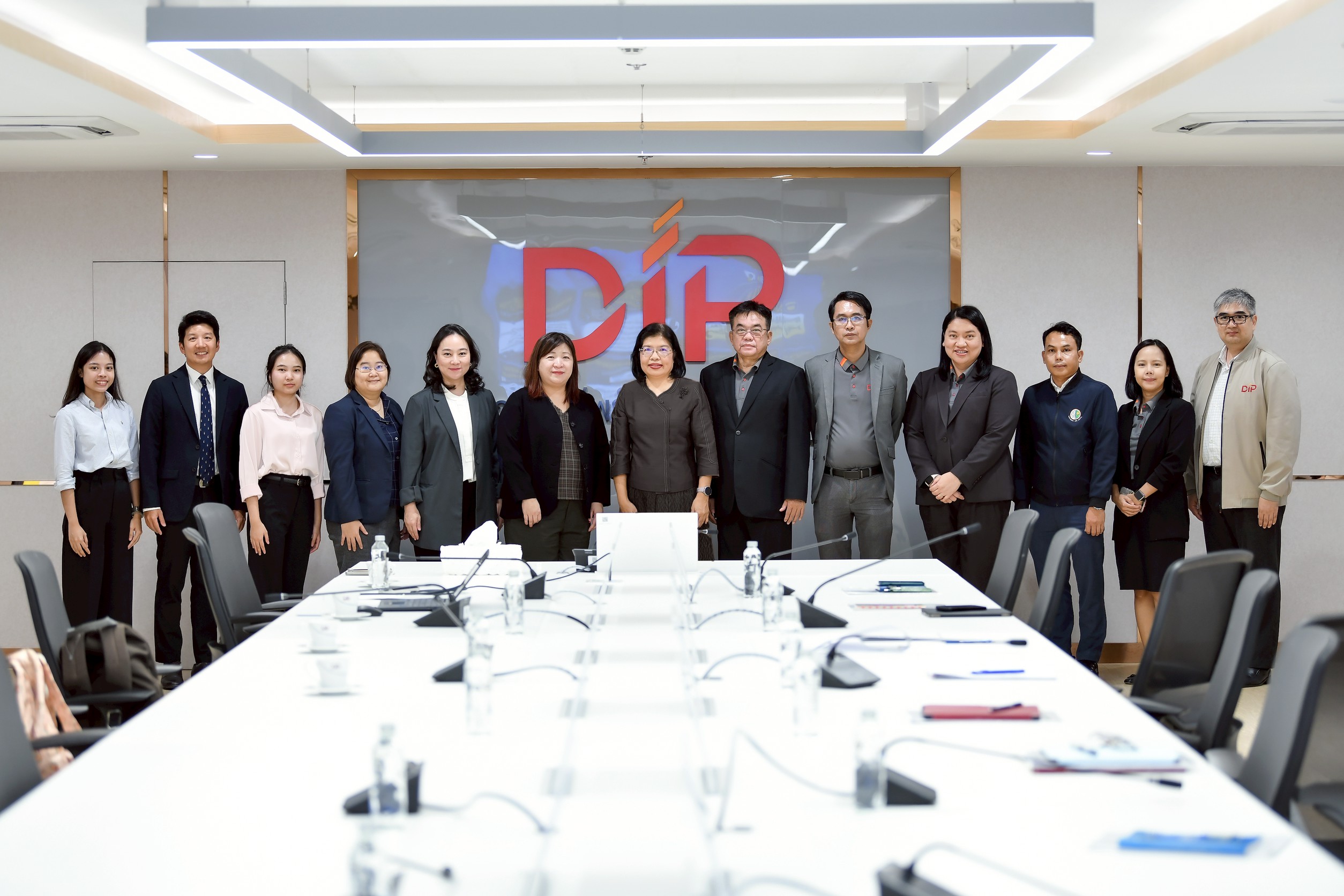 กรมทรัพย์สินทางปัญญา จับมือ depa ร่วมเดินหน้าใช้ทรัพย์สินทางปัญญาขับเคลื่อนอุตสาหกรรมดิจิทัล