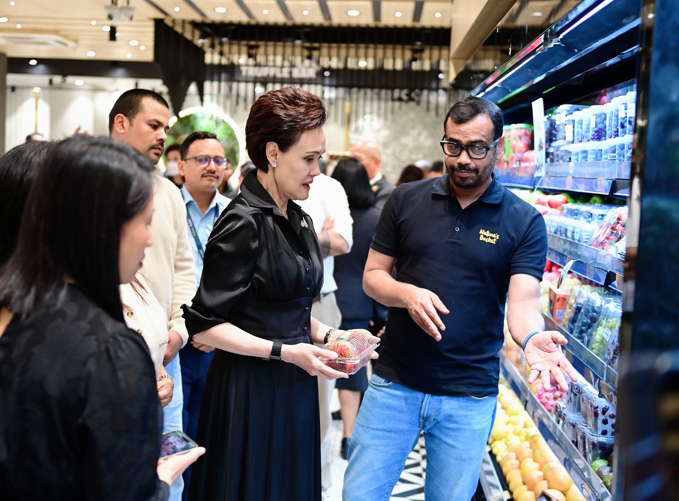 นางศุภจี สุธรรมพันธุ์ รัฐมนตรีว่าการกระทรวงพาณิชย์ เข้าร่วมกิจกรรมส่งเสริมสินค้าไทย &ldquo;Taste of Thailand&rdquo; และเยี่ยมชมซูเปอร์มาร์เก็ต Nature&rsquo;s Basket เมื่อวันที่ 9 มกราคม 2569 ณ เมืองมุมไบ สาธารณรัฐอินเดีย