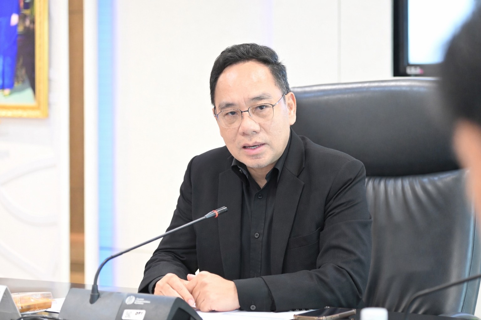 กรมการค้าภายใน ถก 9 บิ๊กอุปโภคบริโภค รับมือวิกฤตตะวันออกกลาง 