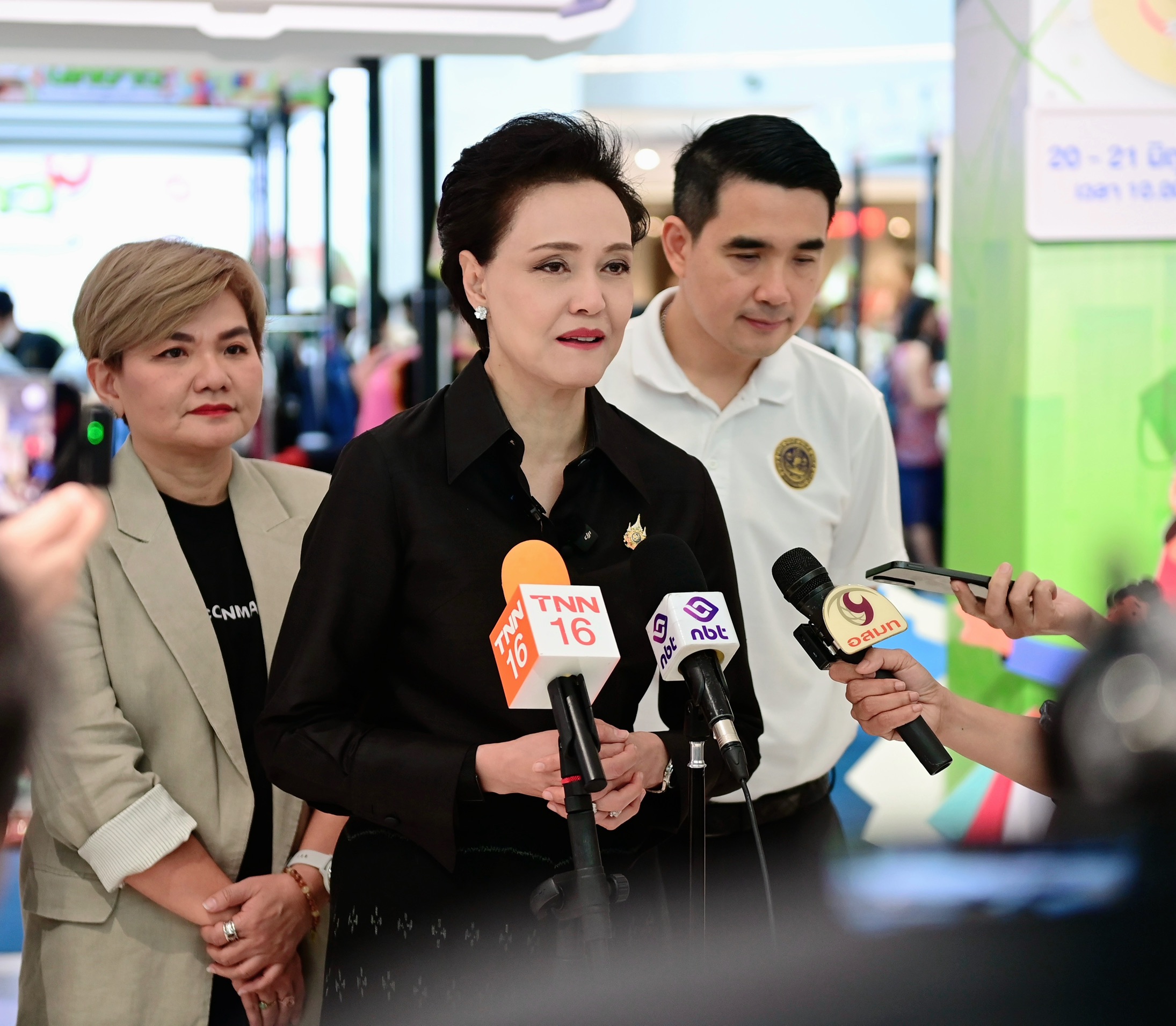"พาณิชย์" เผยส่งออกไทยยังแข็งแกร่ง เร่งเปิดตลาดใหม่-ดัน FTA รับมือความไม่แน่นอนโลก