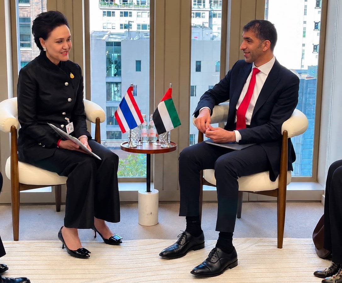 นางศุภจี สุธรรมพันธุ์ รองนายกรัฐมนตรีและรัฐมนตรีว่าการกระทรวงพาณิชย์ หารือกับ ดร.ธานี บิน อาเหม็ด อัล เซยูดี รัฐมนตรีการค้าต่างประเทศ สหรัฐอาหรับเอมิเรตส์ (UAE) ในวันที่ 23 กันยายน 2569 ณ สำนักงานผู้แทนสหรัฐอาหรับเอมิเรตส์ประจำสหประชาชาติ (UAE Mission to the United Nations)