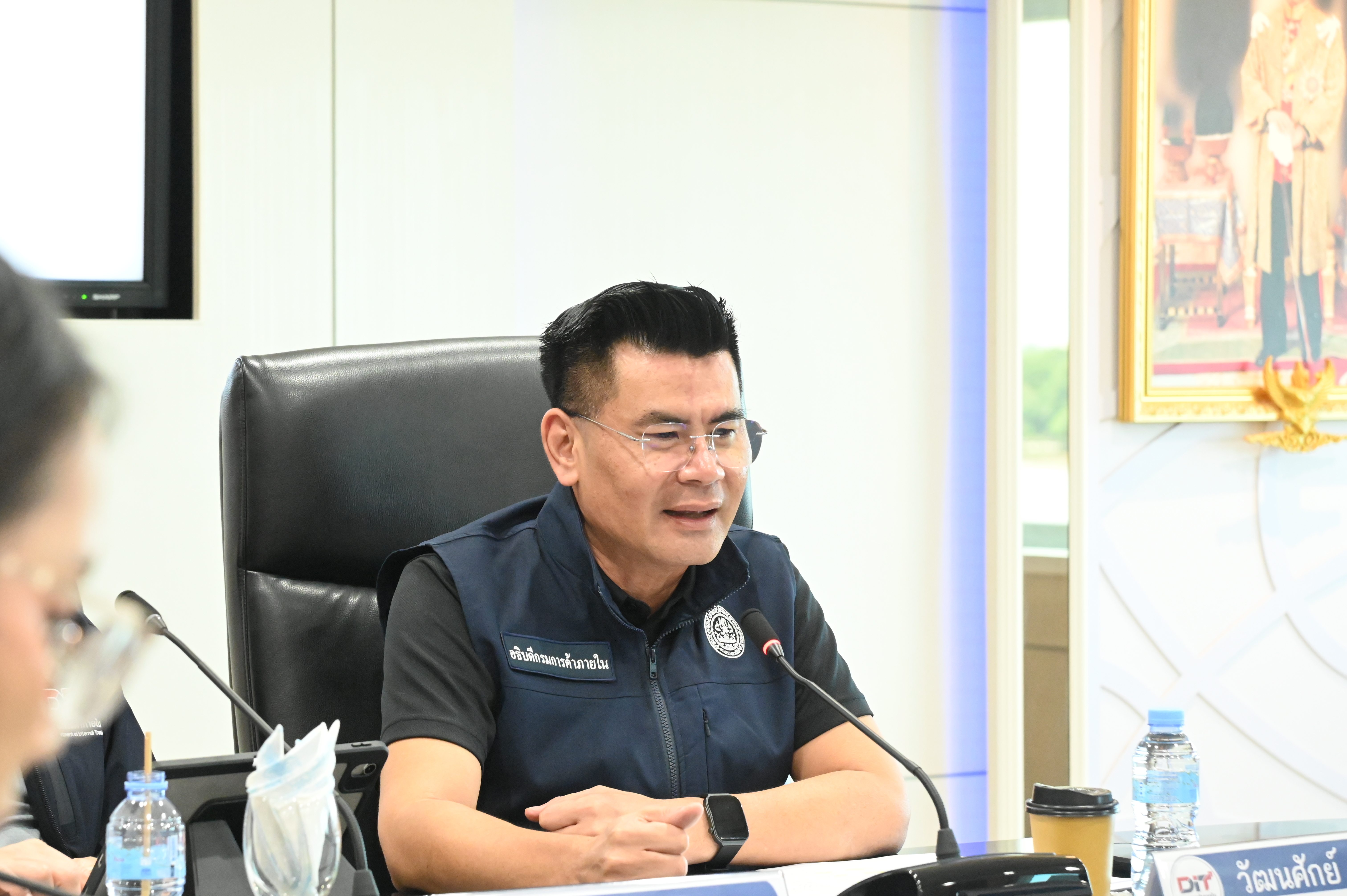 &ldquo;กรมการค้าภายใน&rdquo; ขอผู้ประกอบการ จำหน่ายวัสดุซ่อมแซม เครื่องไฟฟ้า บริการซ่อมแซมรถยนต์ ตรึงราคา และเตรียมสินค้า&ndash;อะไหล่ให้พร้อม จัดส่วนลด&ndash;บริการช่างราคาพิเศษ ช่วยประชาชนฟื้นฟูหลังน้ำลด
